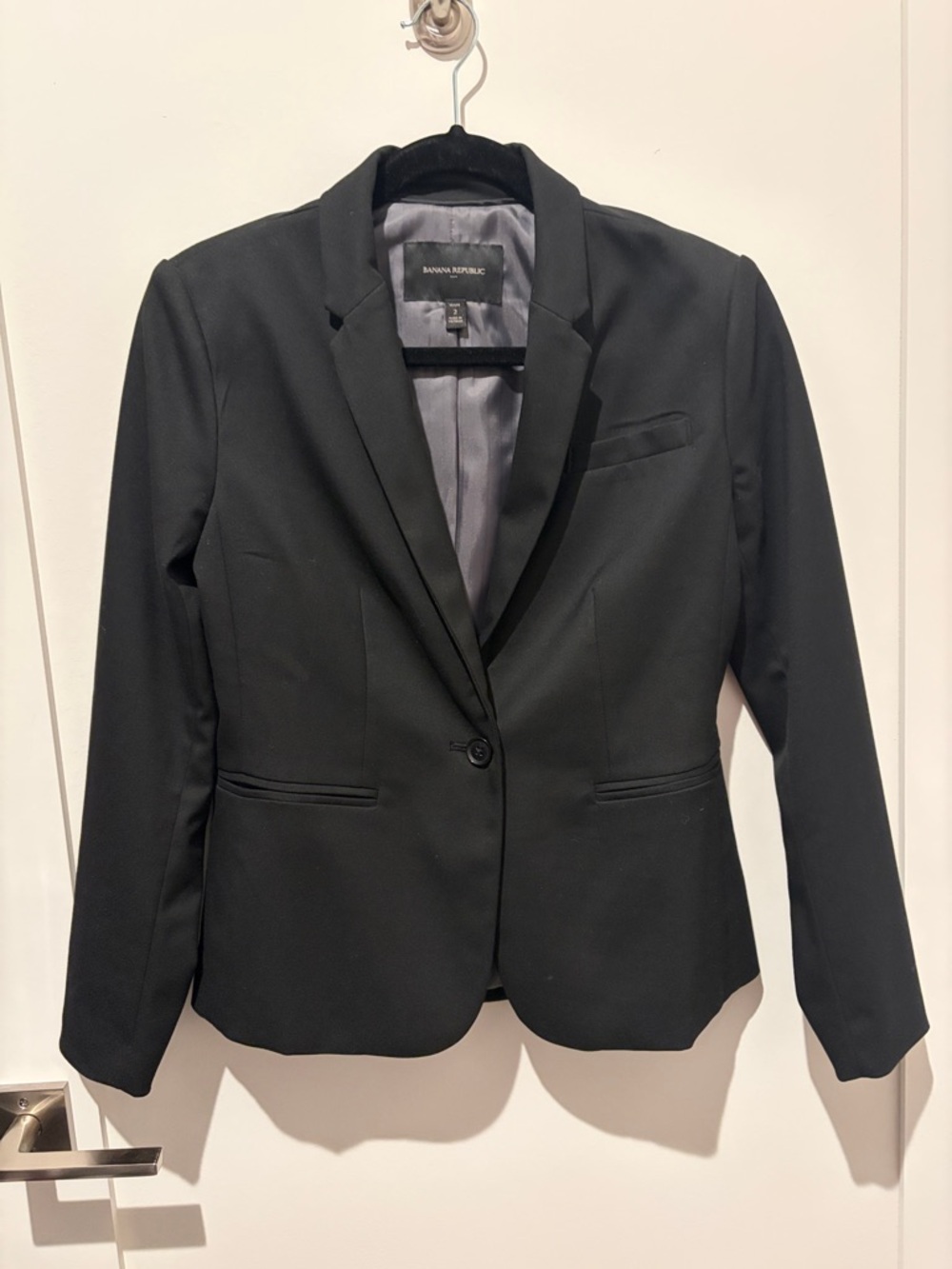 Banana Republic Black Women's Single-Button Tailored Blazer